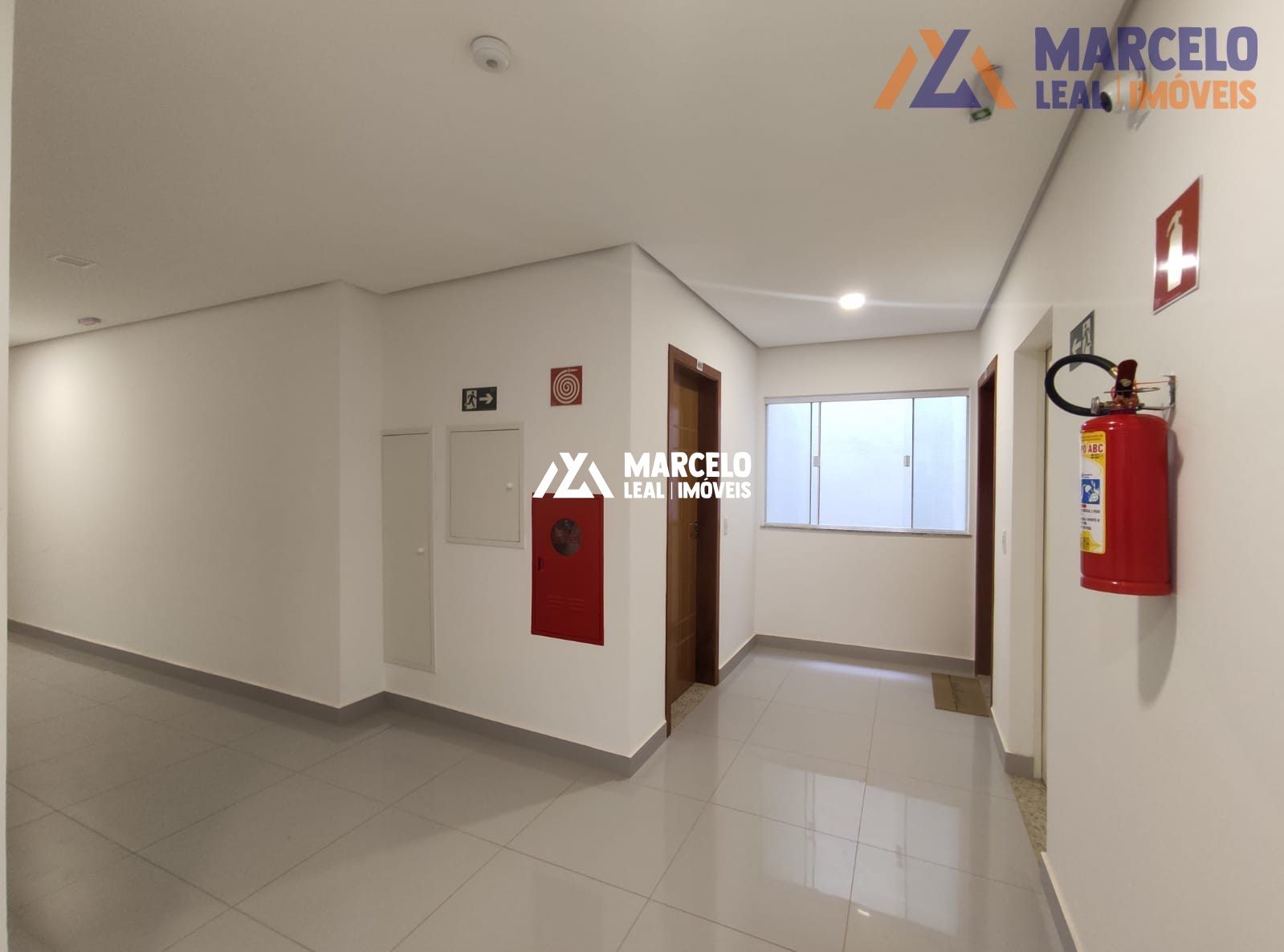 Apartamento para alugar com 2 quartos, 62m² - Foto 11