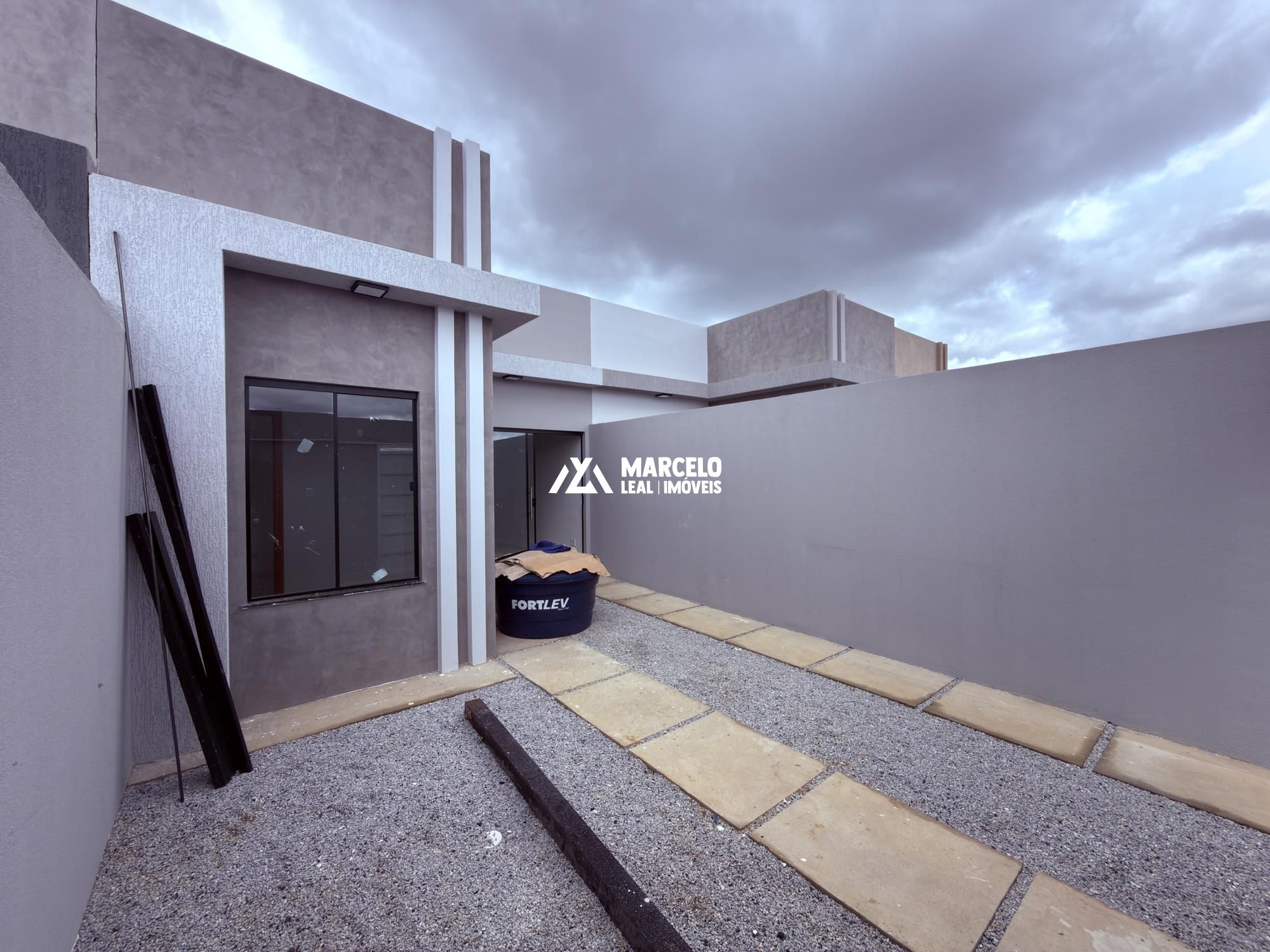 Casa, 3 quartos, 72 m² - Foto 2