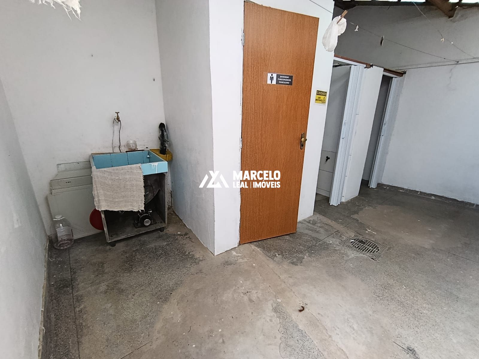 Loja-Salão para alugar com 5 quartos, 90m² - Foto 6