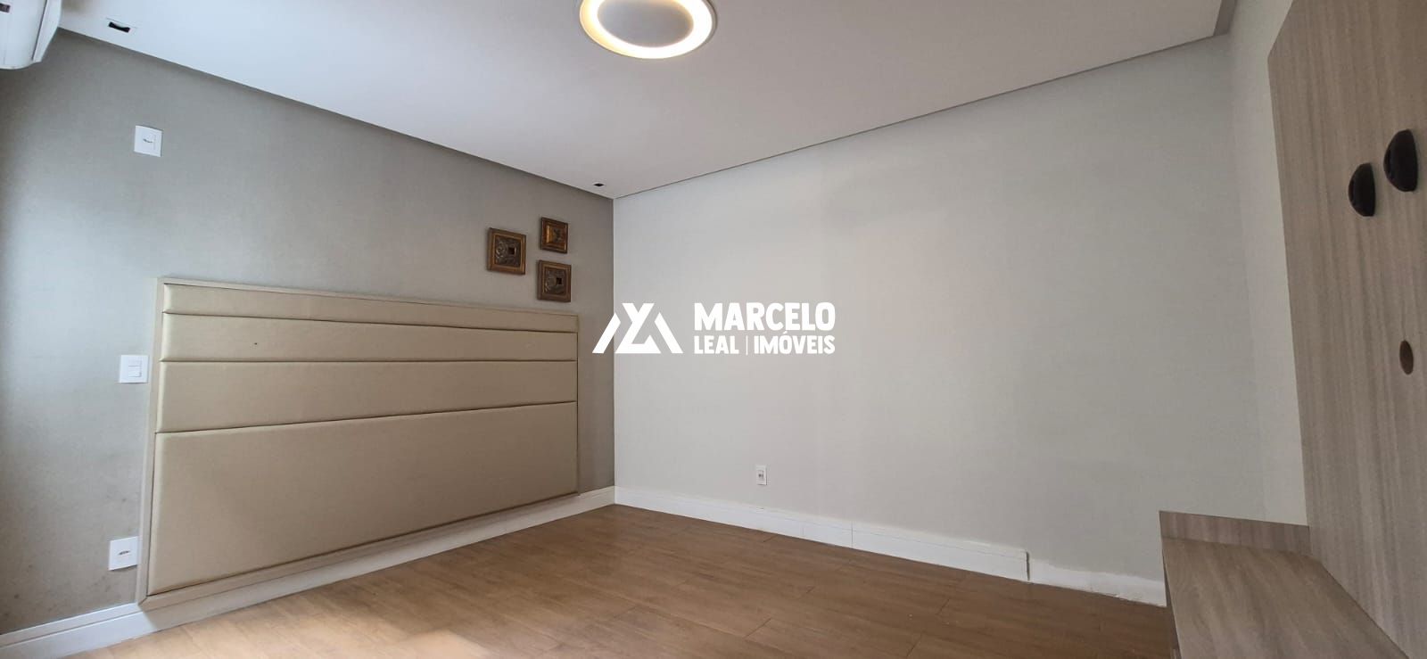 Casa, 3 quartos, 240 m² - Foto 30
