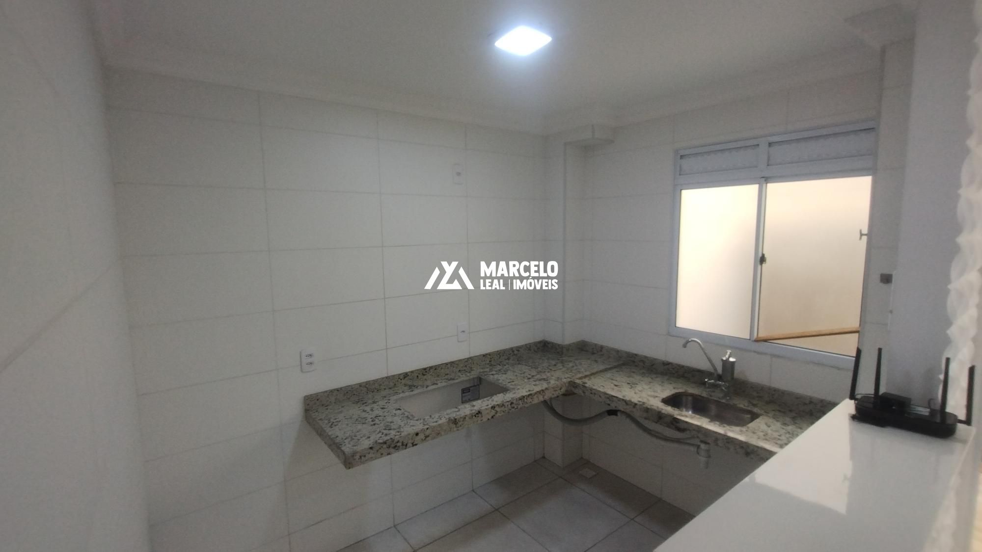 Apartamento à venda com 2 quartos, 40m² - Foto 6