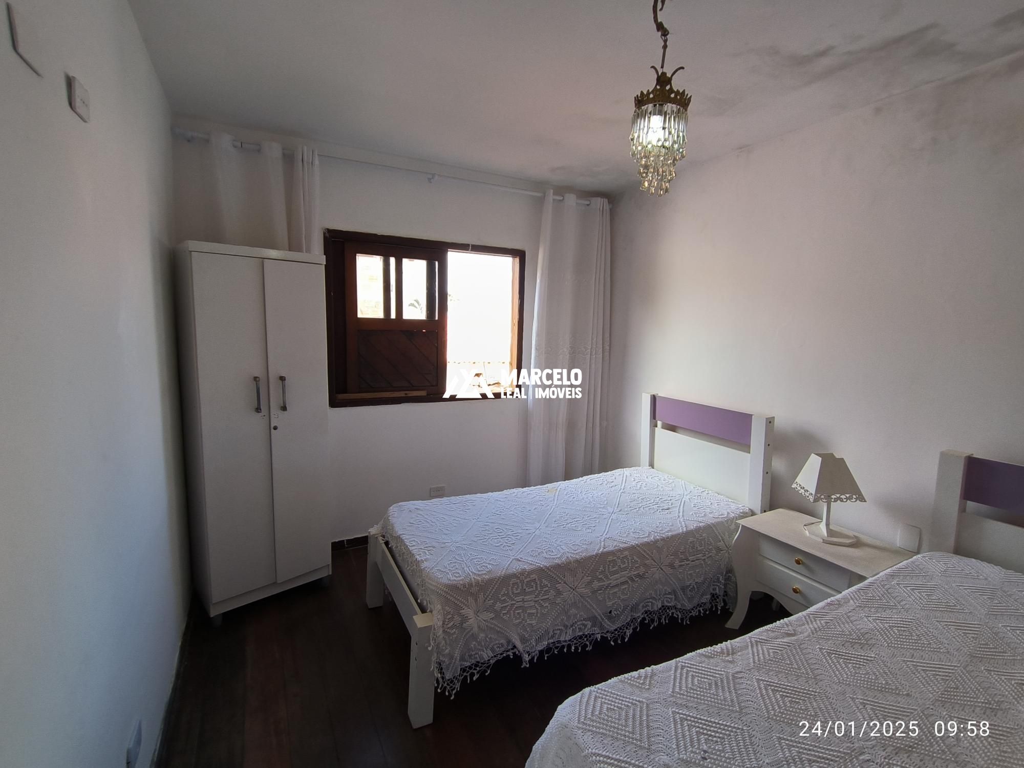 Casa à venda com 5 quartos, 260m² - Foto 27