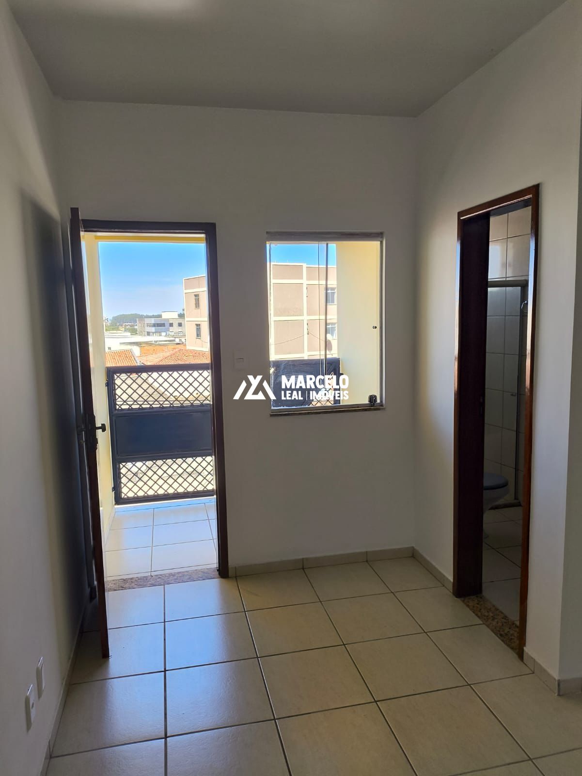Apartamento para alugar com 4 quartos, 150m² - Foto 10