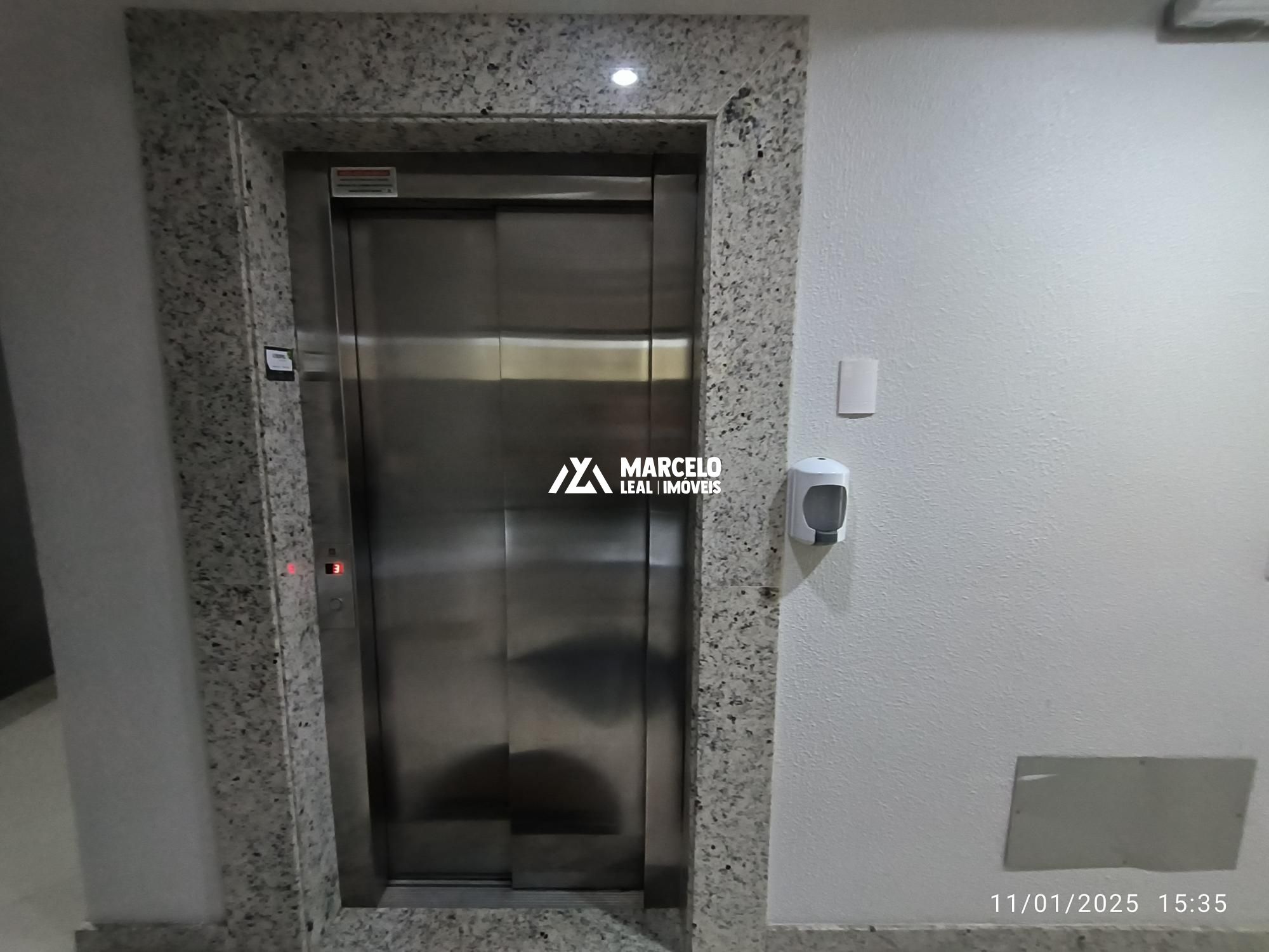 Apartamento para alugar com 3 quartos, 133m² - Foto 8