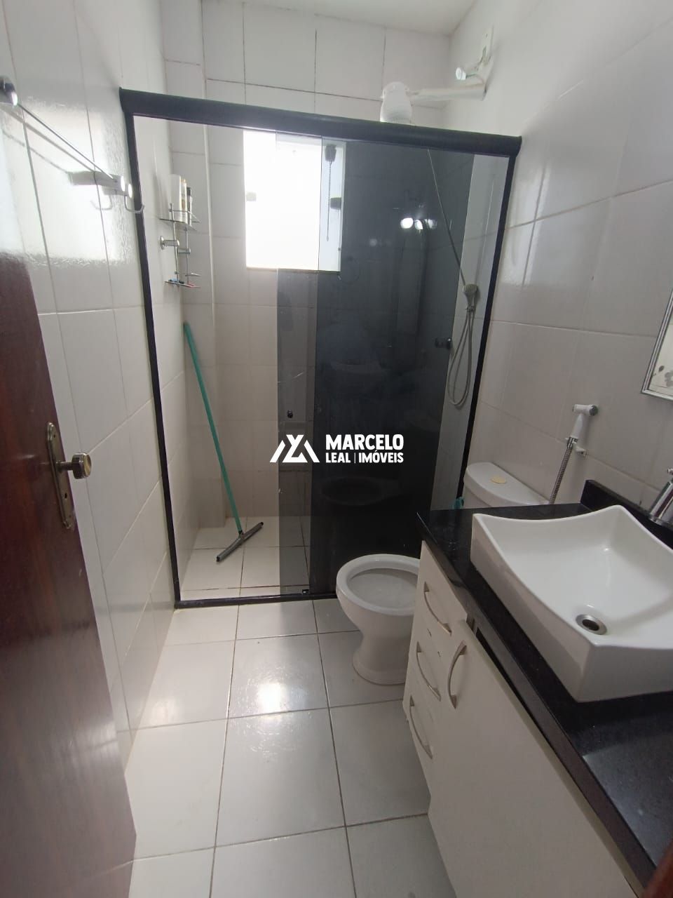 Apartamento para alugar com 2 quartos, 72m² - Foto 11