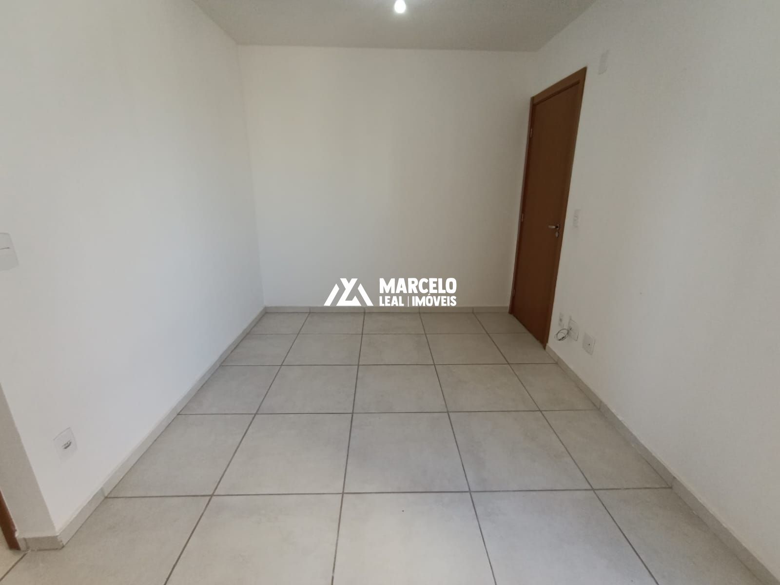 Apartamento para alugar com 2 quartos, 44m² - Foto 9