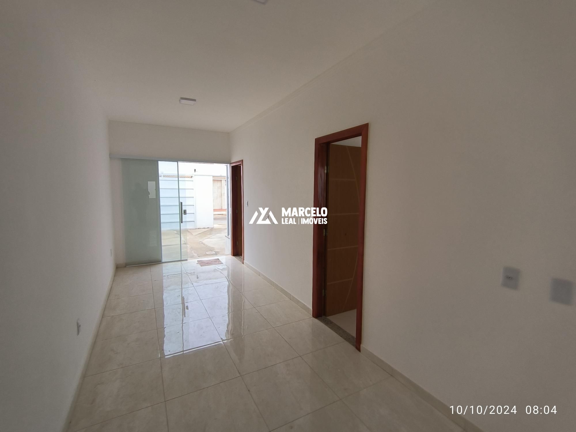 Casa à venda com 3 quartos, 70m² - Foto 5