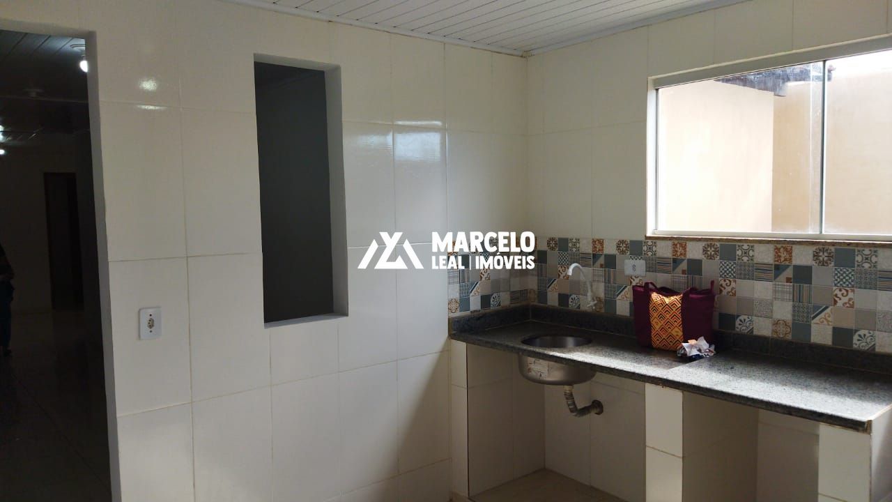 Casa à venda com 3 quartos, 85m² - Foto 14