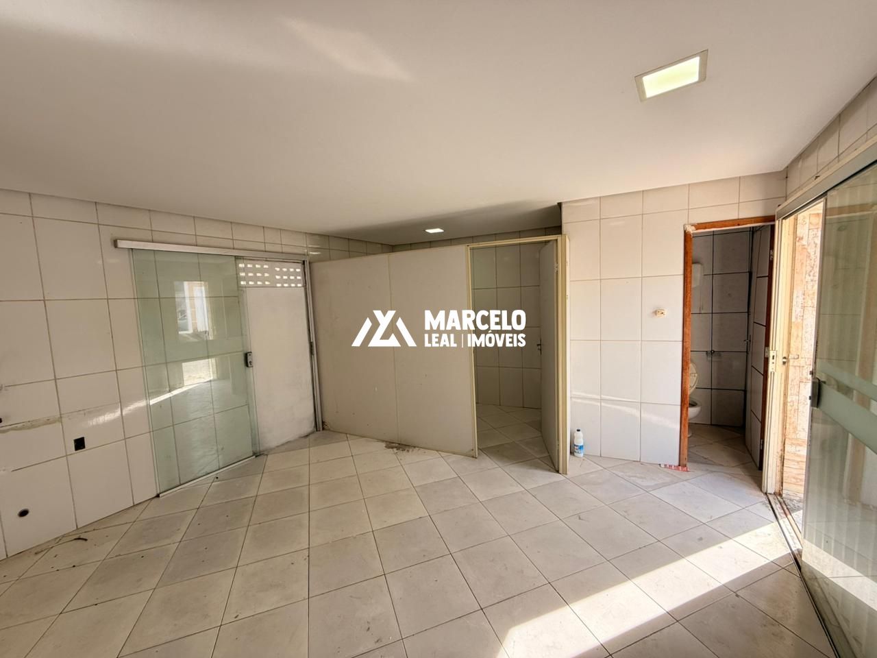 Loja-Salão para alugar com 1 quarto, 30m² - Foto 4