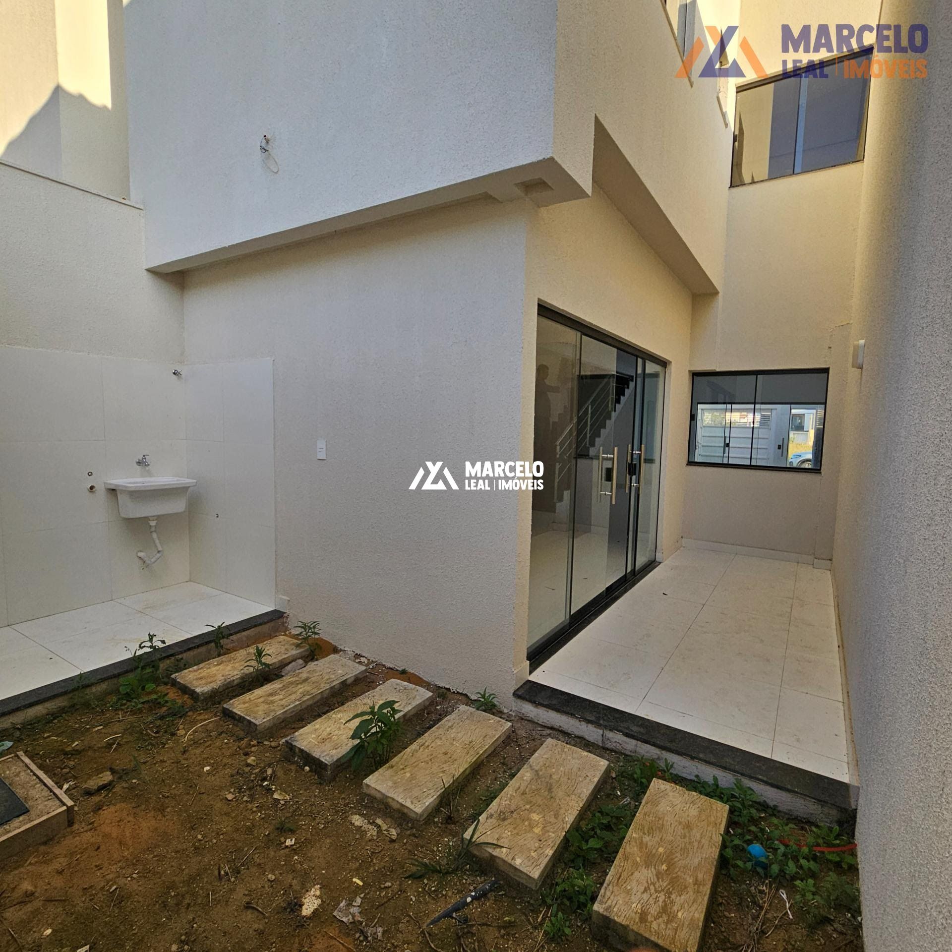 Casa à venda com 3 quartos, 150m² - Foto 7