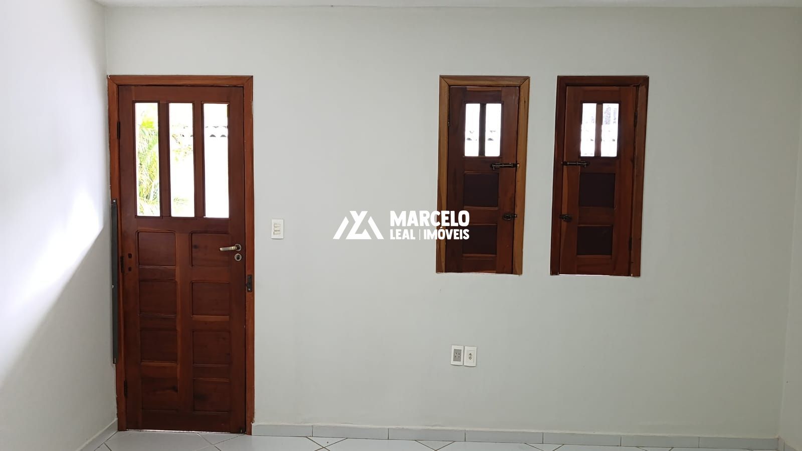 Loja-Salão para alugar com 3 quartos, 150m² - Foto 9