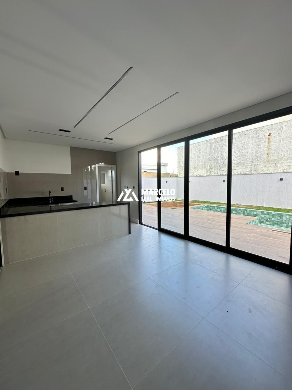 Casa de Condomínio à venda com 4 quartos, 270m² - Foto 12