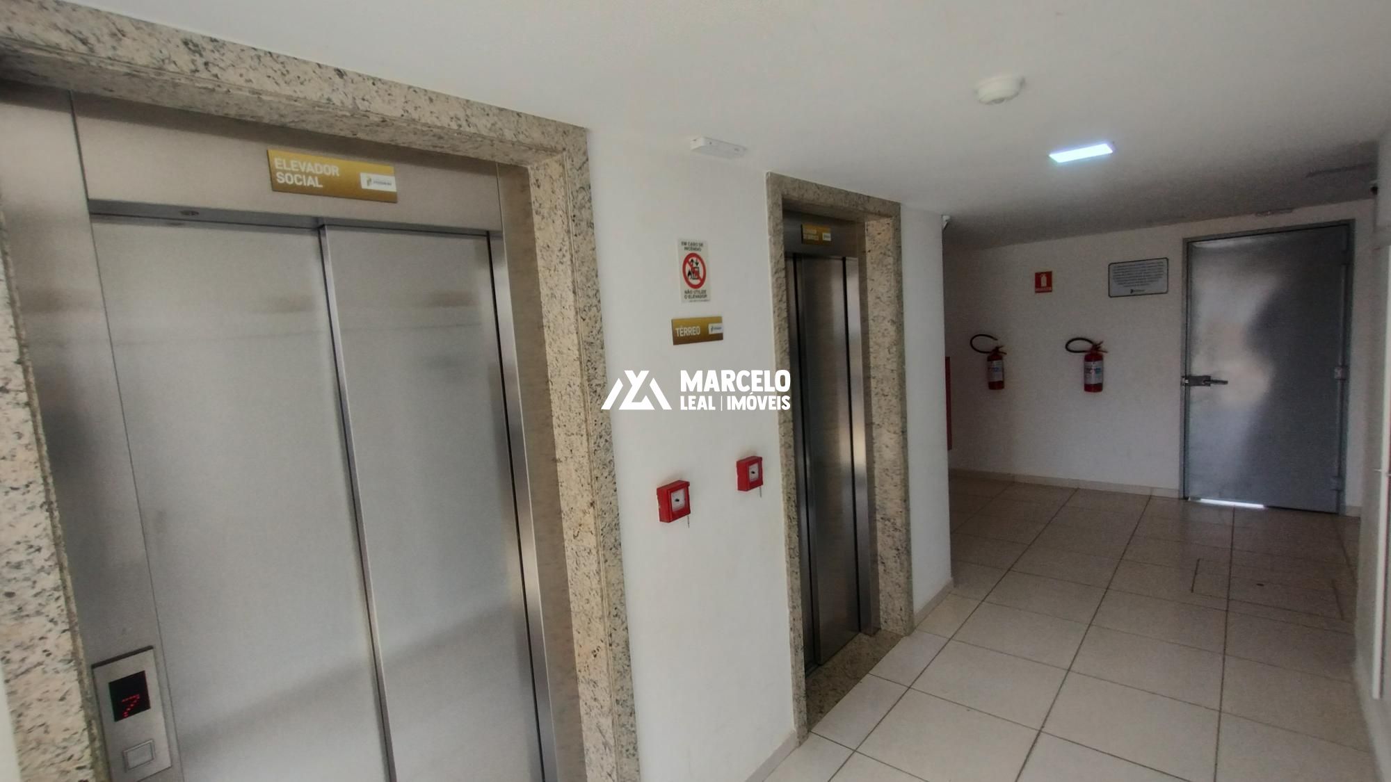Apartamento à venda com 2 quartos, 43m² - Foto 19