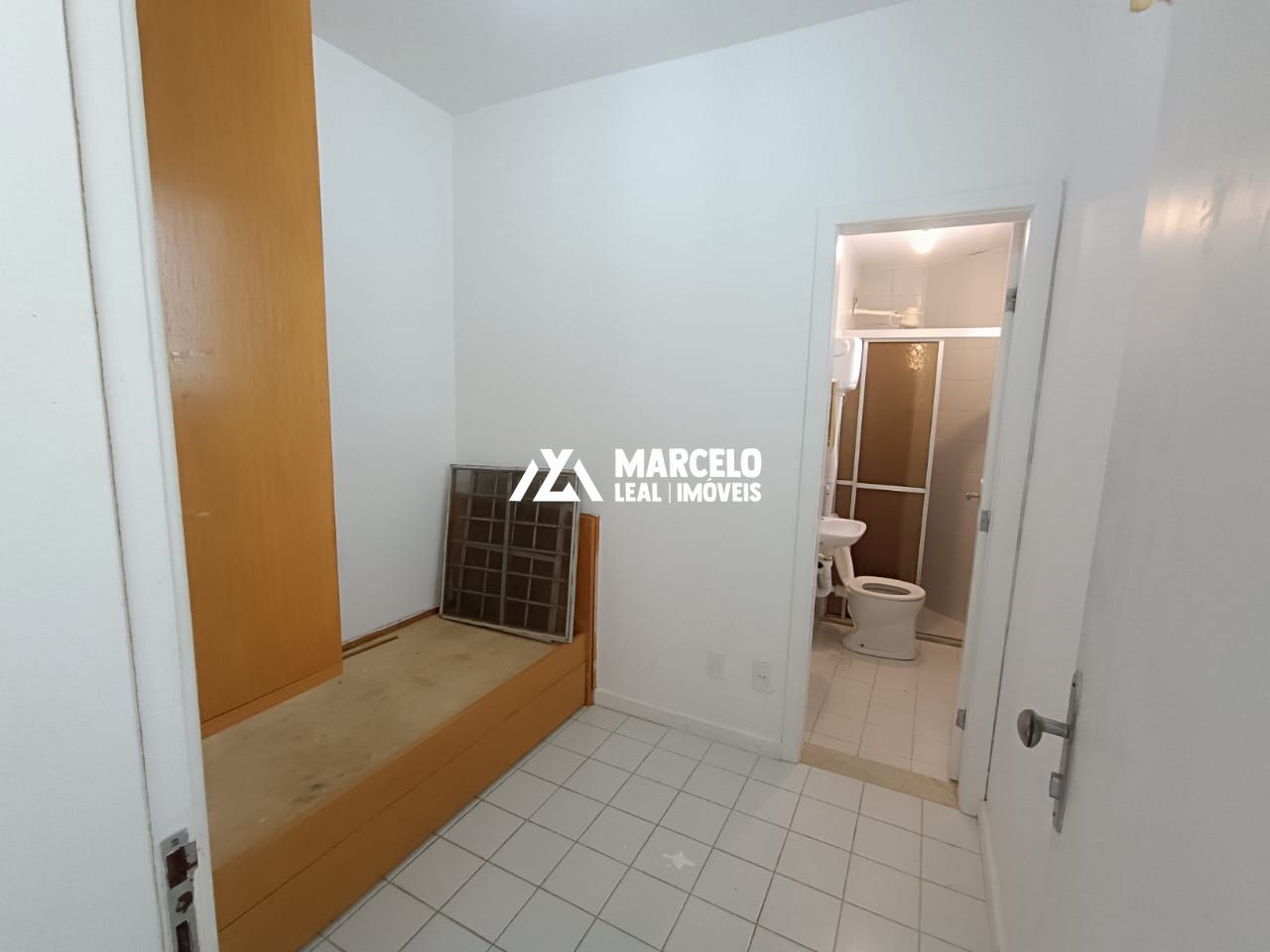 Apartamento para alugar com 3 quartos, 159m² - Foto 15