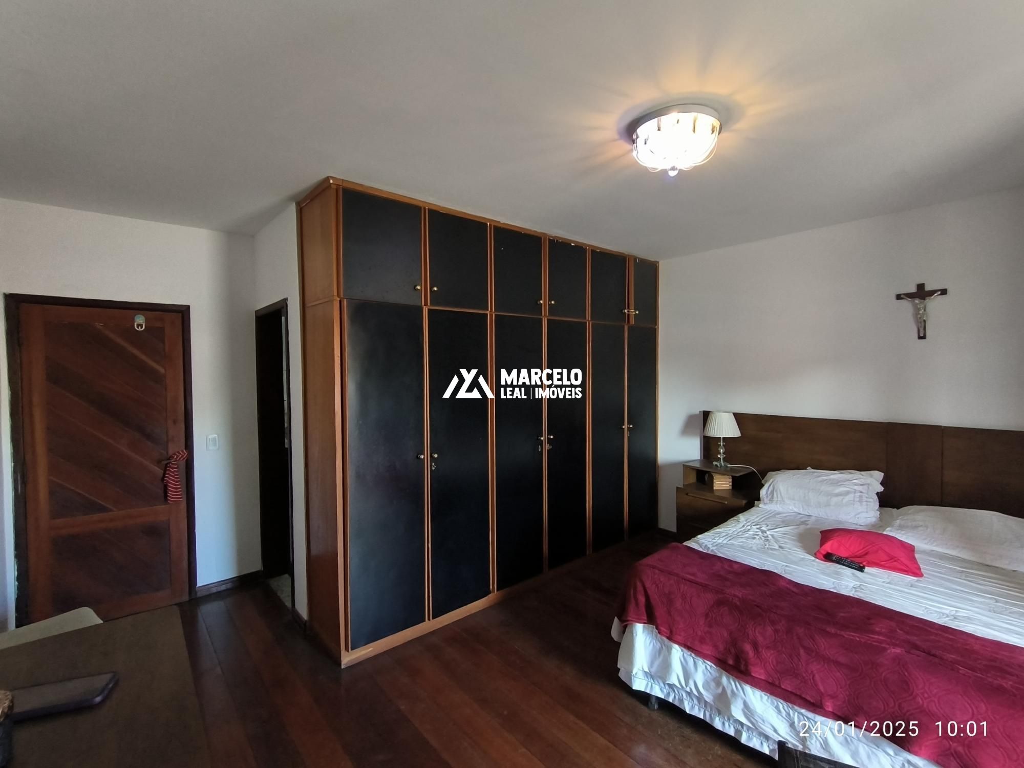 Casa à venda com 5 quartos, 260m² - Foto 39