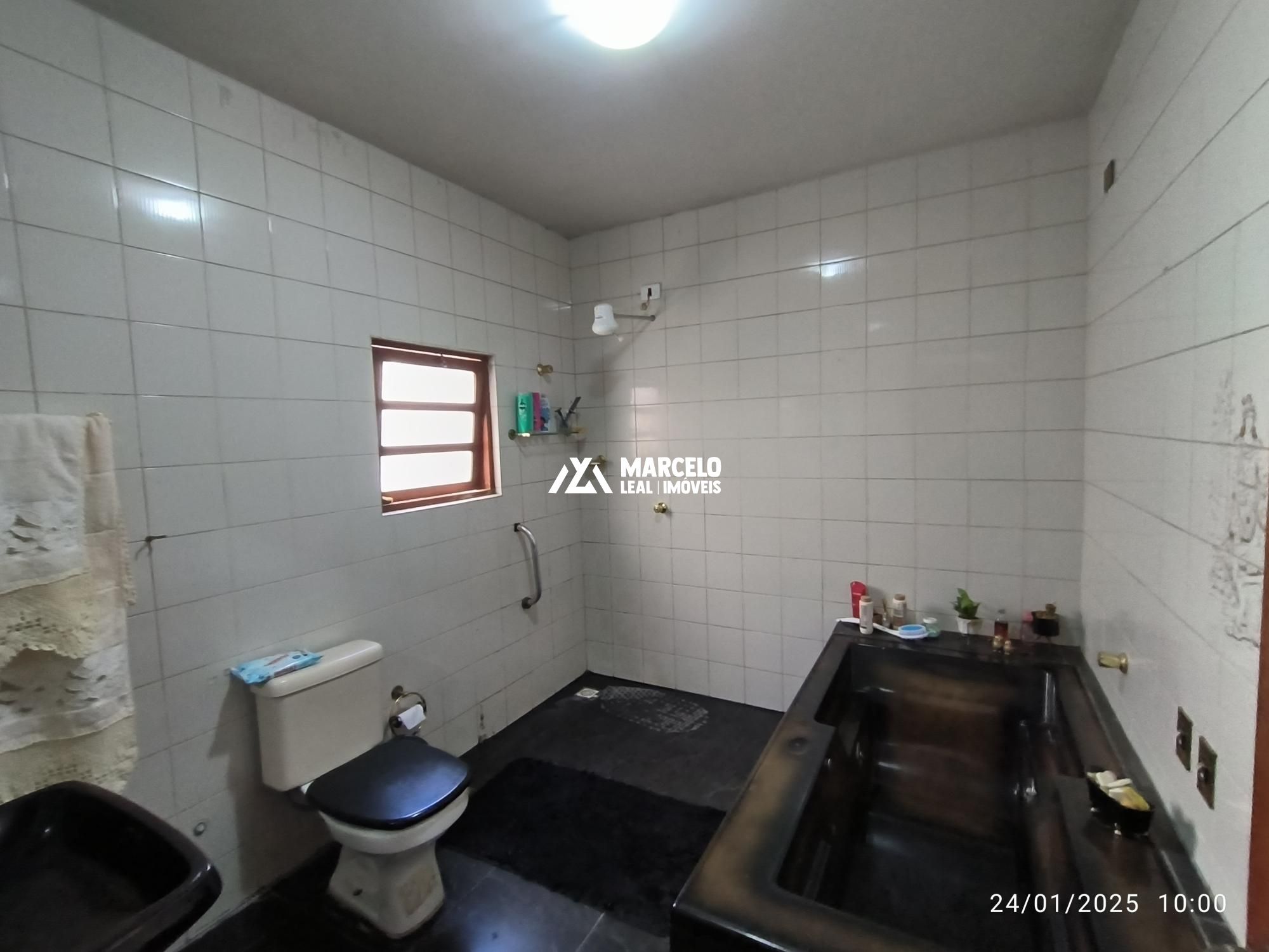 Casa à venda com 5 quartos, 260m² - Foto 35