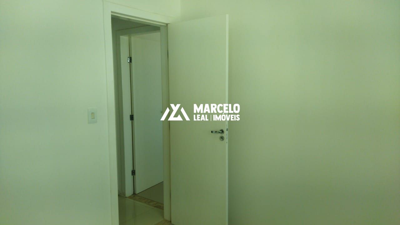 Apartamento à venda com 2 quartos, 68m² - Foto 8