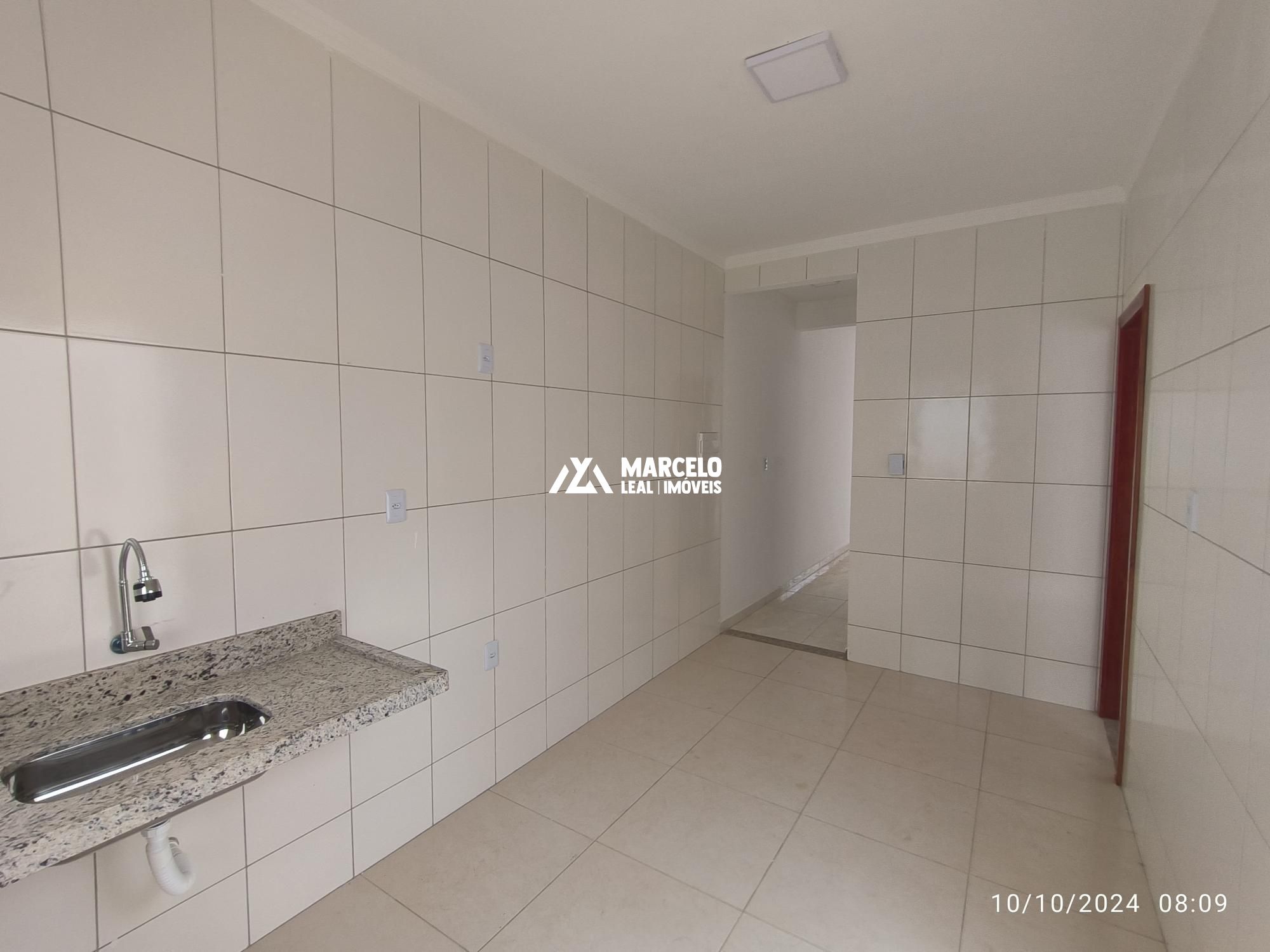 Casa à venda com 3 quartos, 70m² - Foto 10