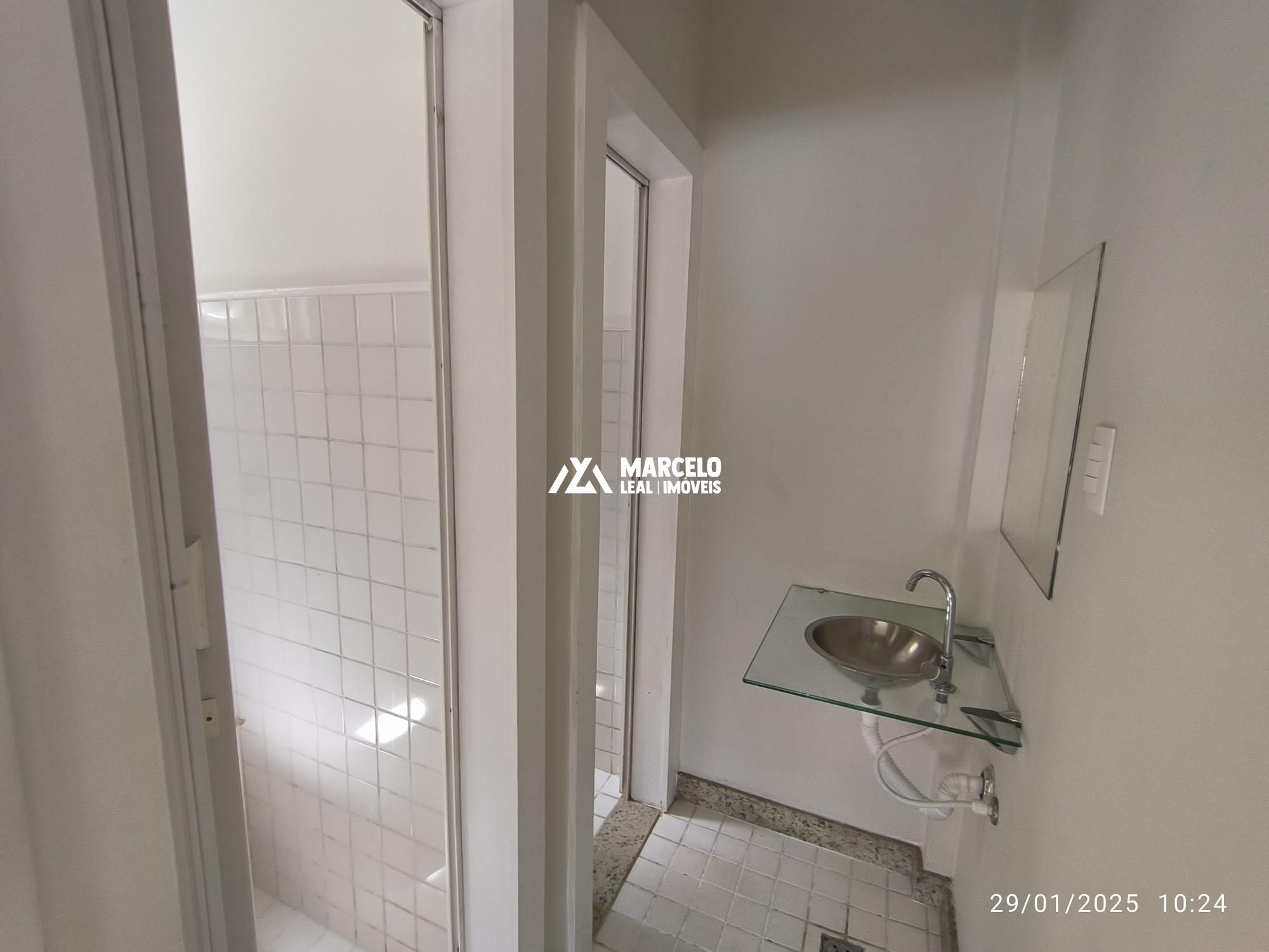 Conjunto Comercial-Sala para alugar com 9 quartos, 297m² - Foto 29