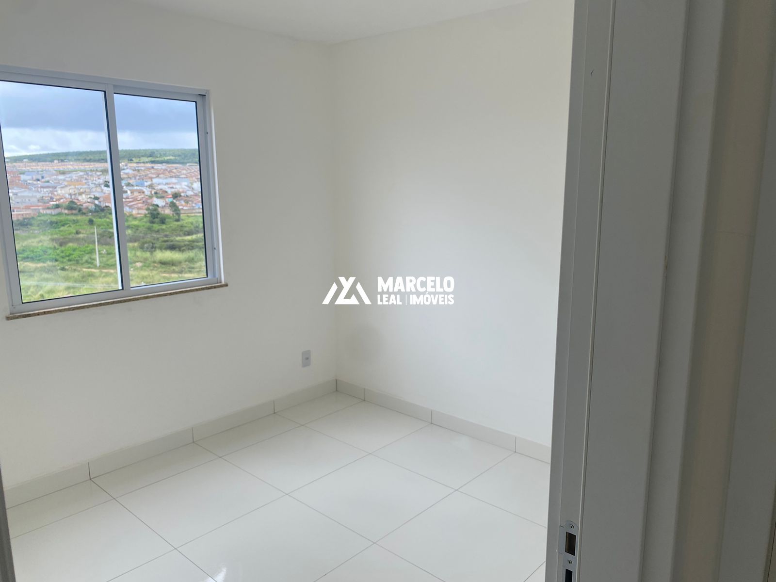 Apartamento à venda com 2 quartos, 43m² - Foto 7