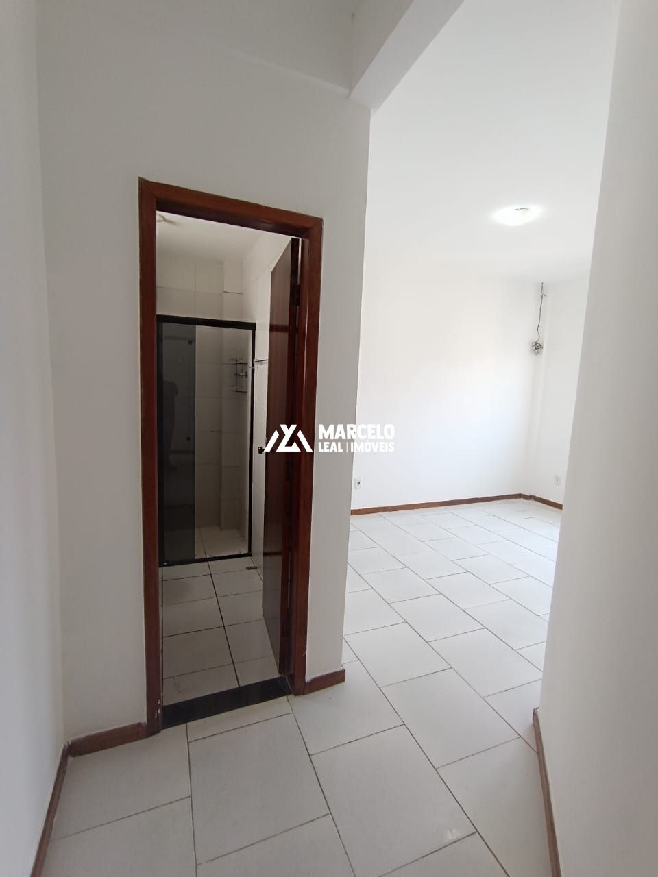 Apartamento para alugar com 2 quartos, 72m² - Foto 5