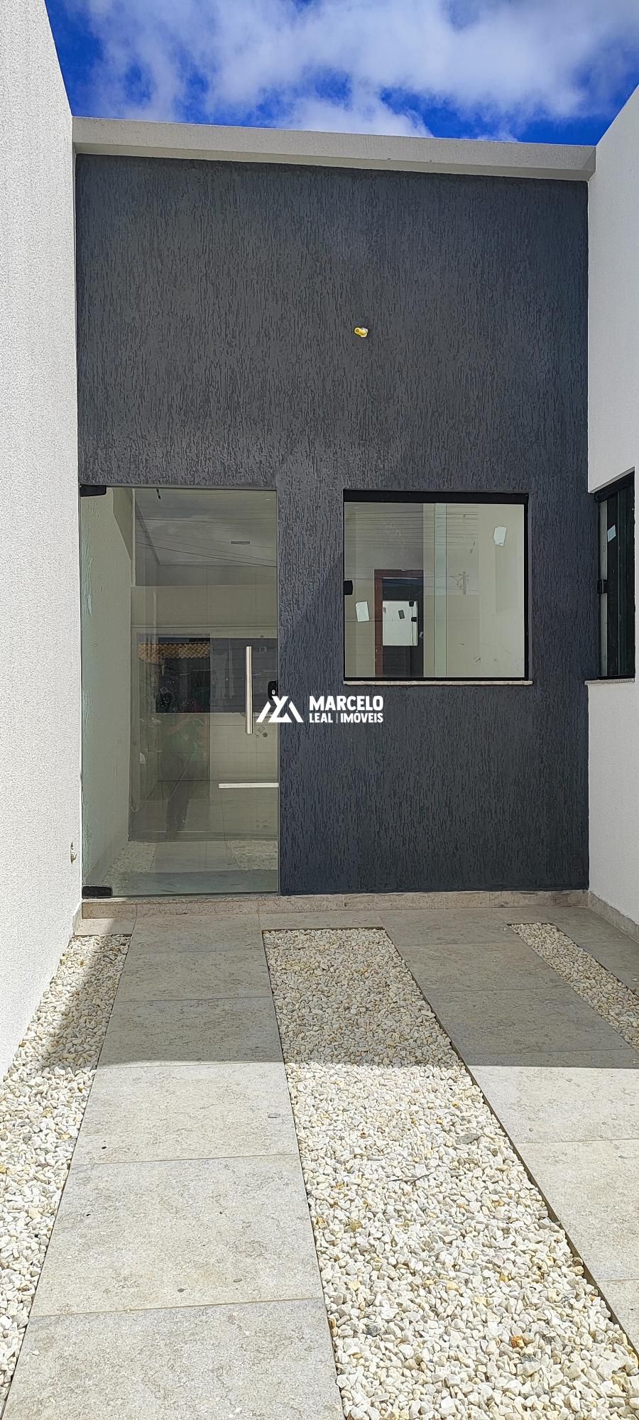 Casa à venda com 2 quartos, 54m² - Foto 2