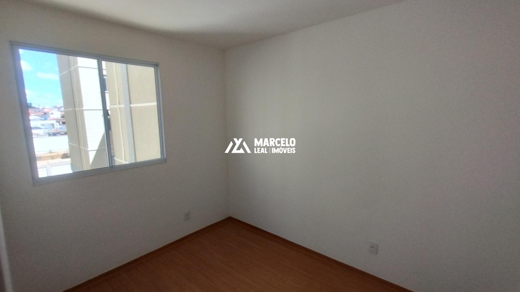 Apartamento à venda com 2 quartos, 40m² - Foto 7