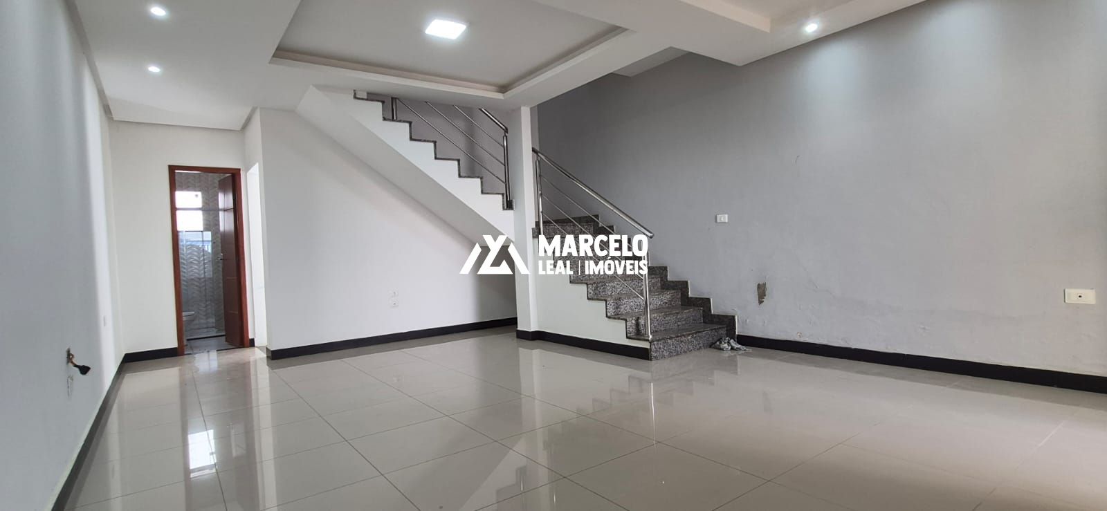 Casa, 3 quartos, 104 m² - Foto 1