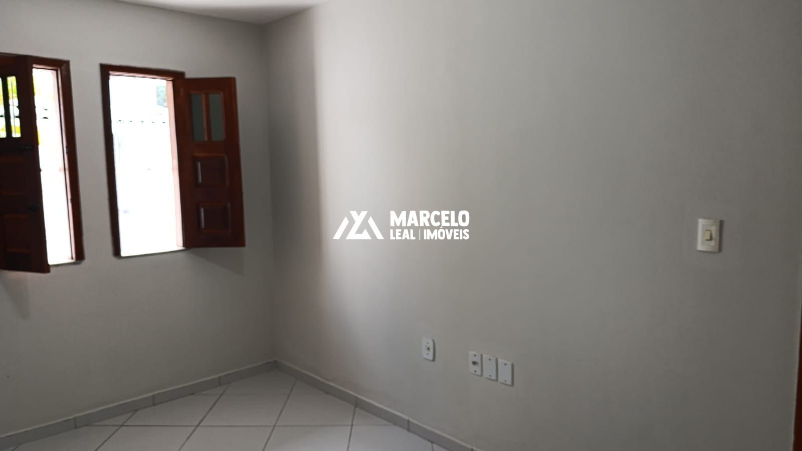 Loja-Salão para alugar com 3 quartos, 150m² - Foto 24