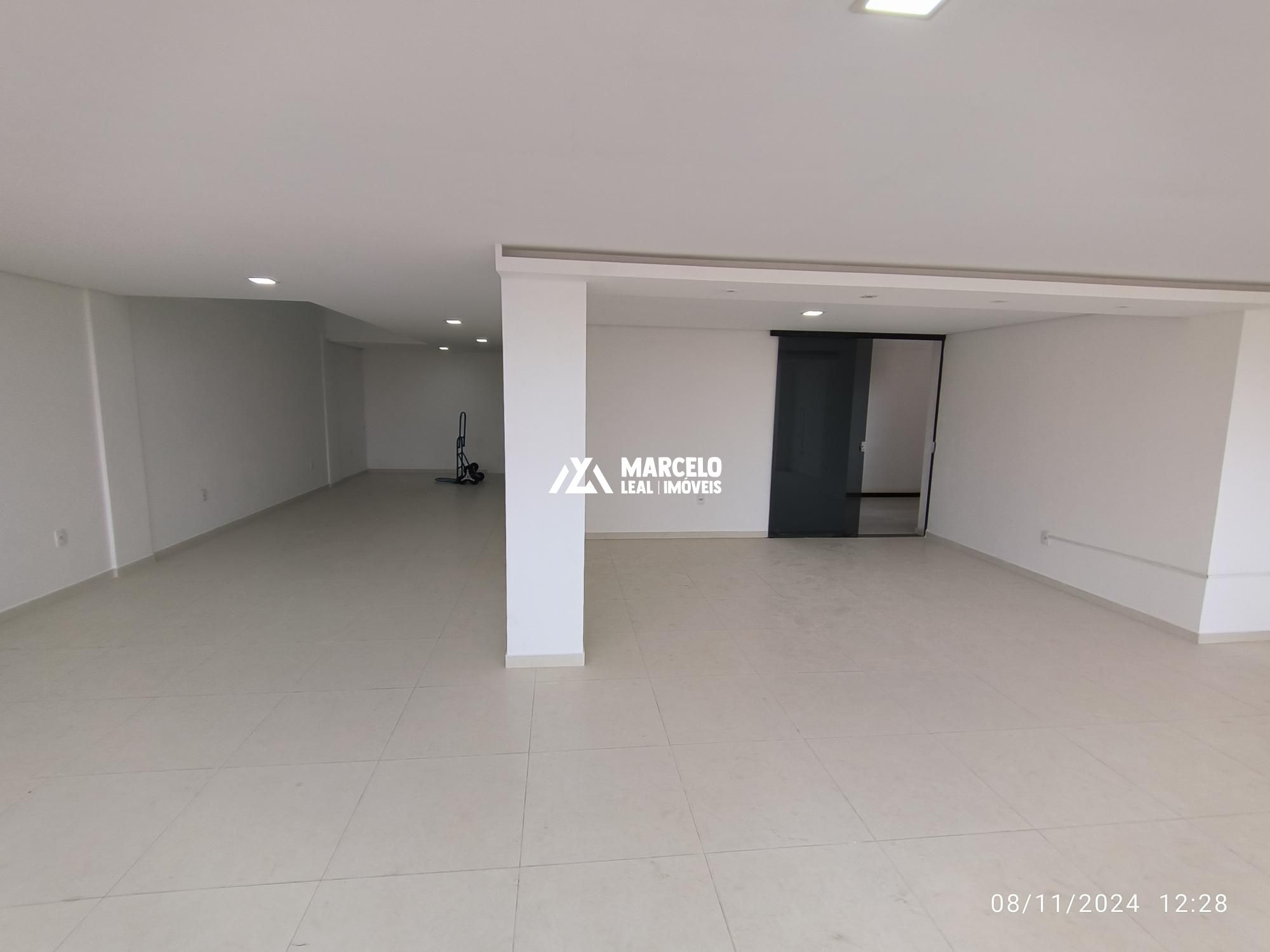 Conjunto Comercial-Sala para alugar com 3 quartos, 140m² - Foto 26