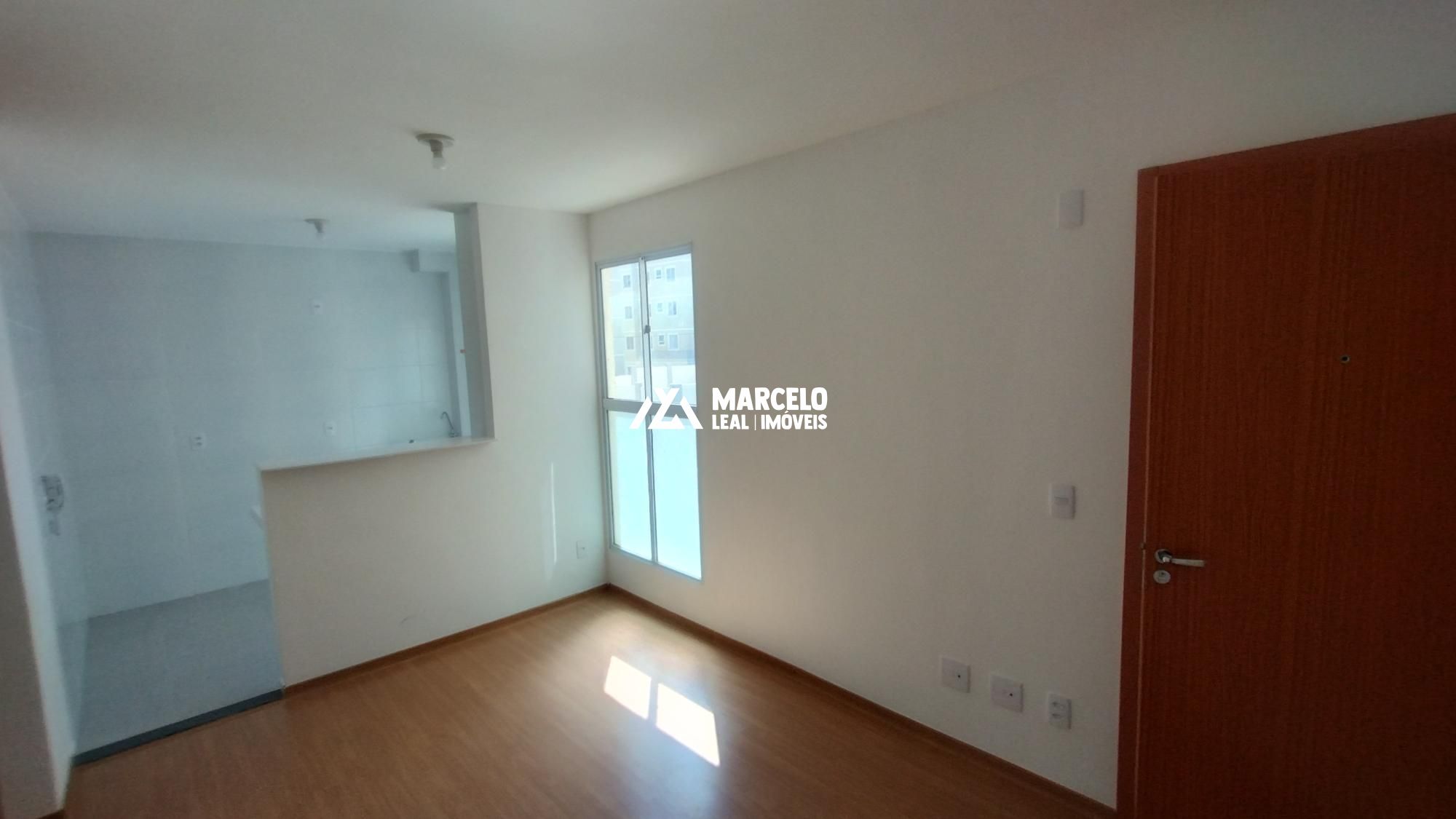 Apartamento à venda com 2 quartos, 40m² - Foto 2