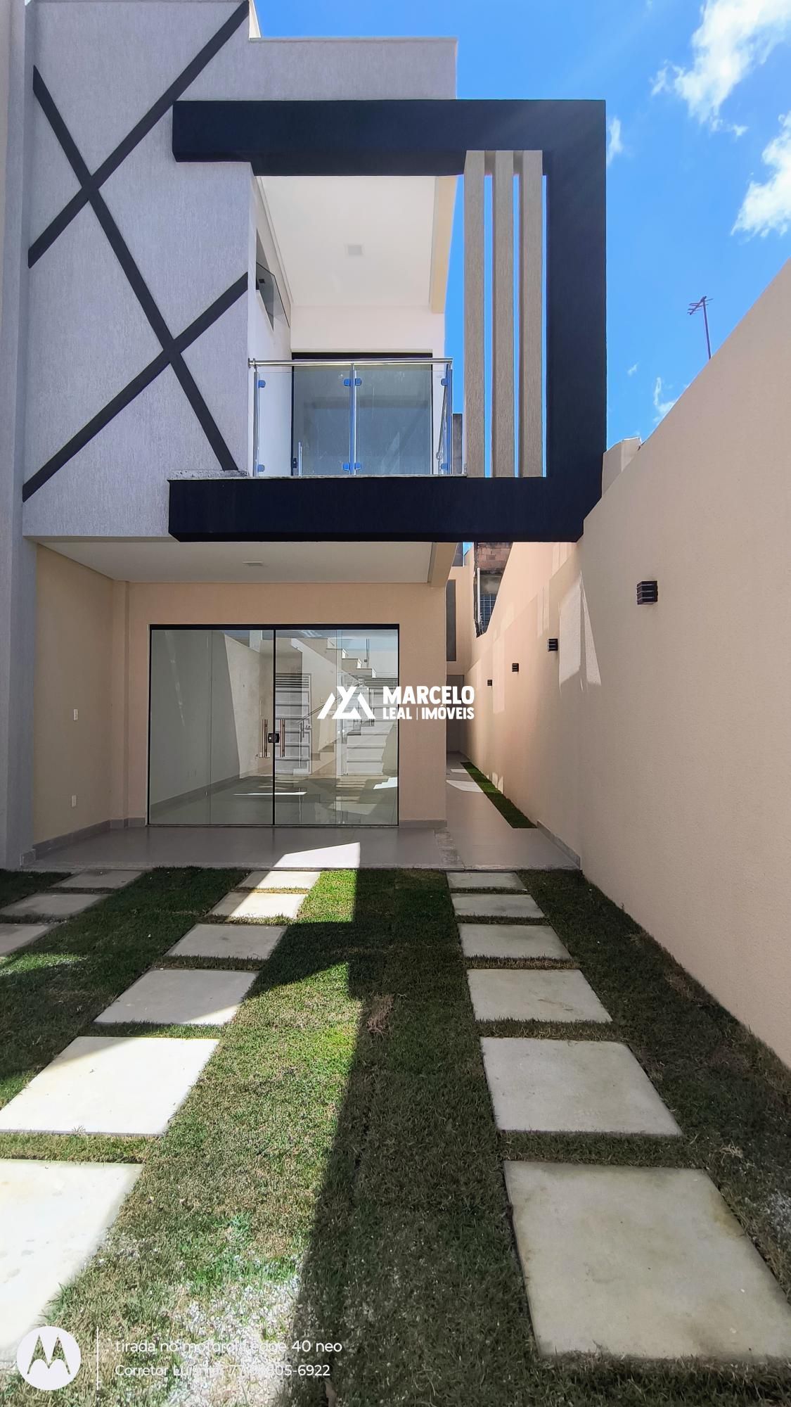 Casa à venda com 3 quartos, 120m² - Foto 2