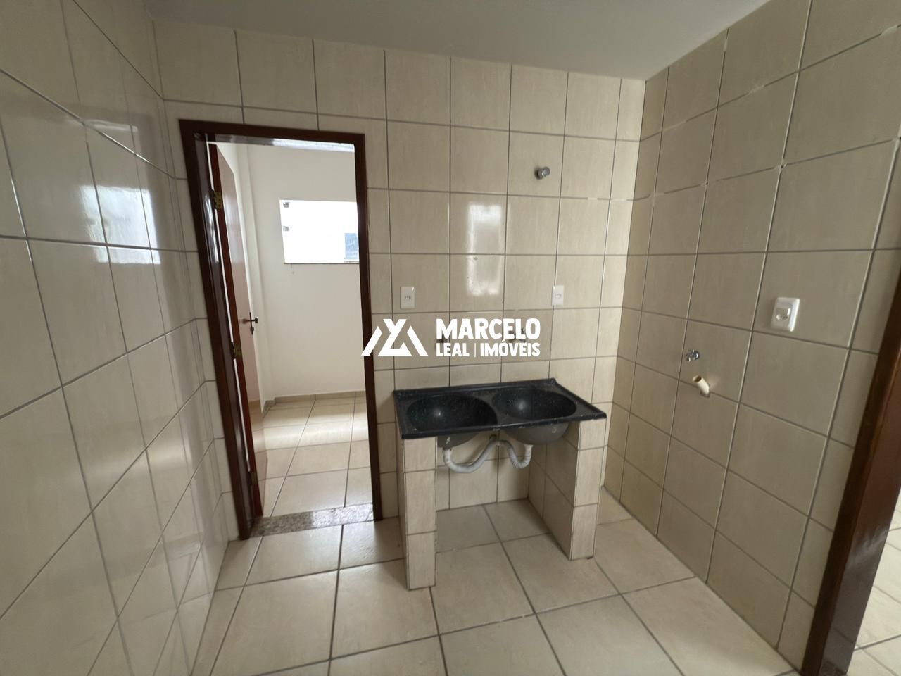 Apartamento para alugar com 4 quartos, 150m² - Foto 17