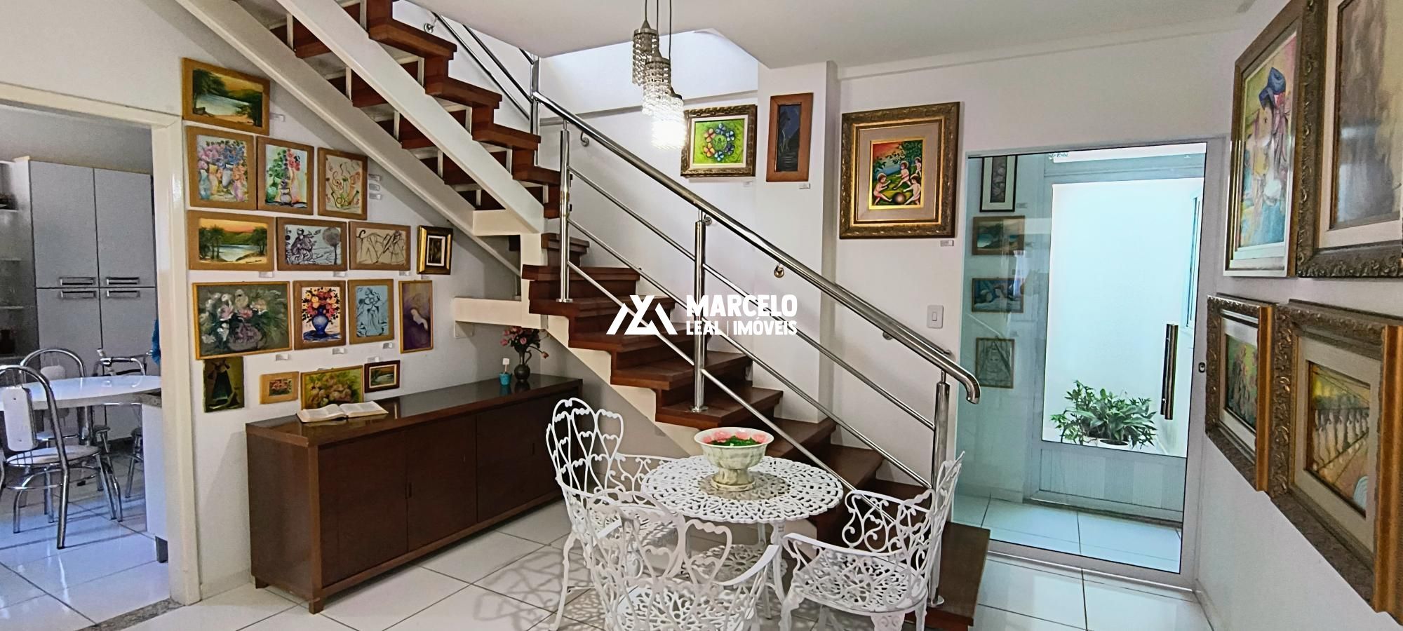 Apartamento à venda com 6 quartos, 221m² - Foto 11