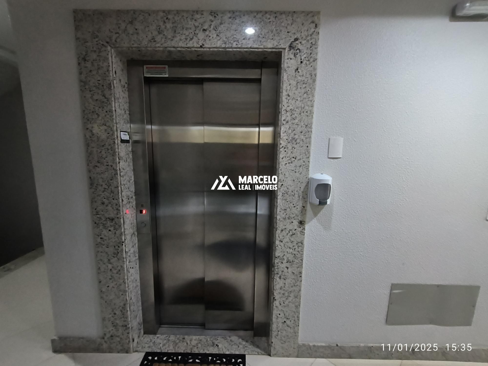 Apartamento para alugar com 3 quartos, 133m² - Foto 7