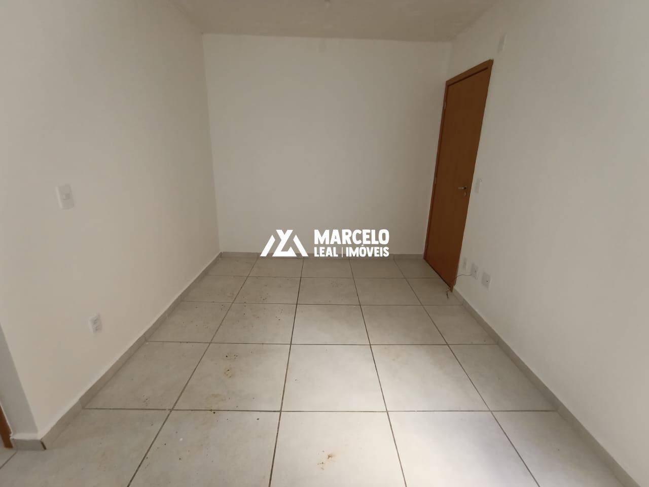 Apartamento para alugar com 2 quartos, 40m² - Foto 8