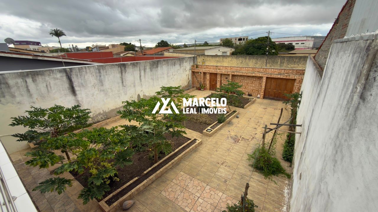 Casa, 2 quartos, 230 m² - Foto 40