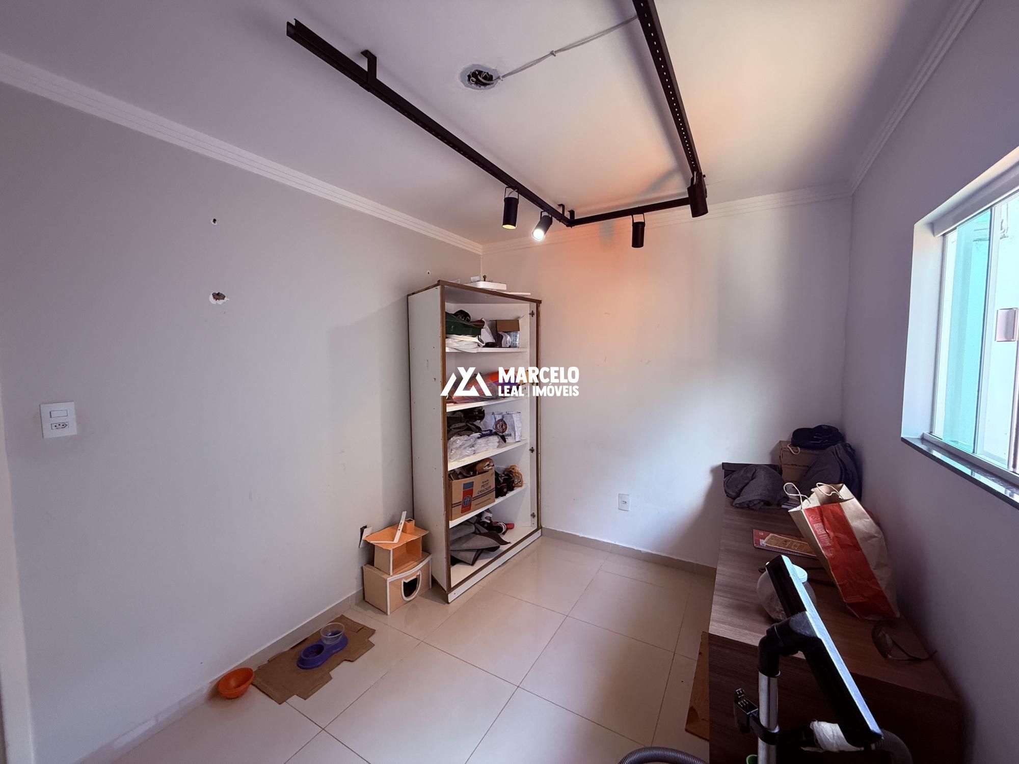 Casa, 5 quartos, 240 m² - Foto 12