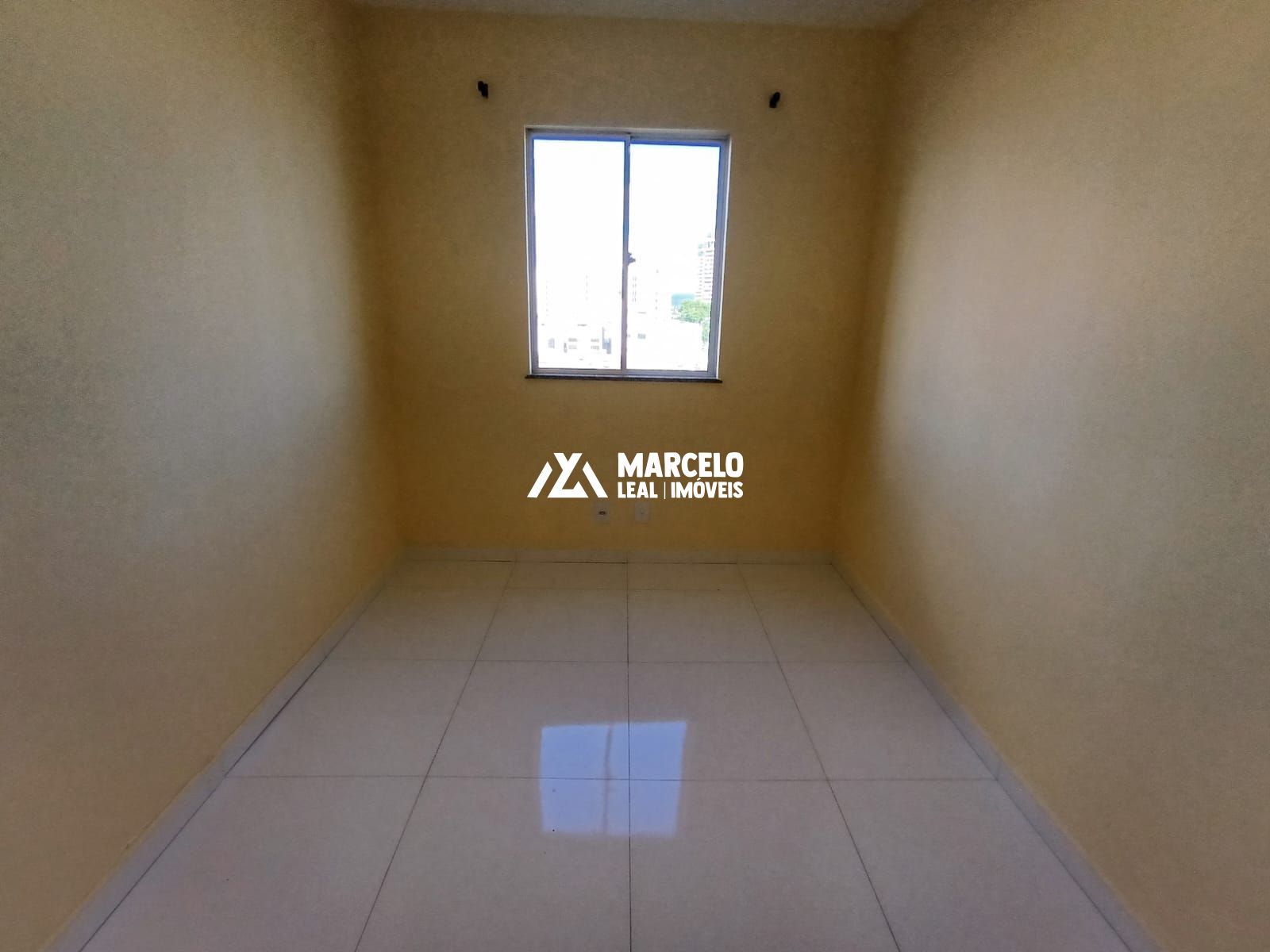 Apartamento para alugar com 2 quartos, 76m² - Foto 13