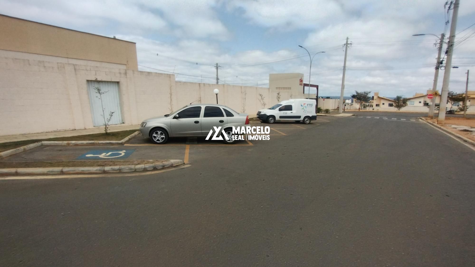 Apartamento à venda com 2 quartos, 43m² - Foto 57