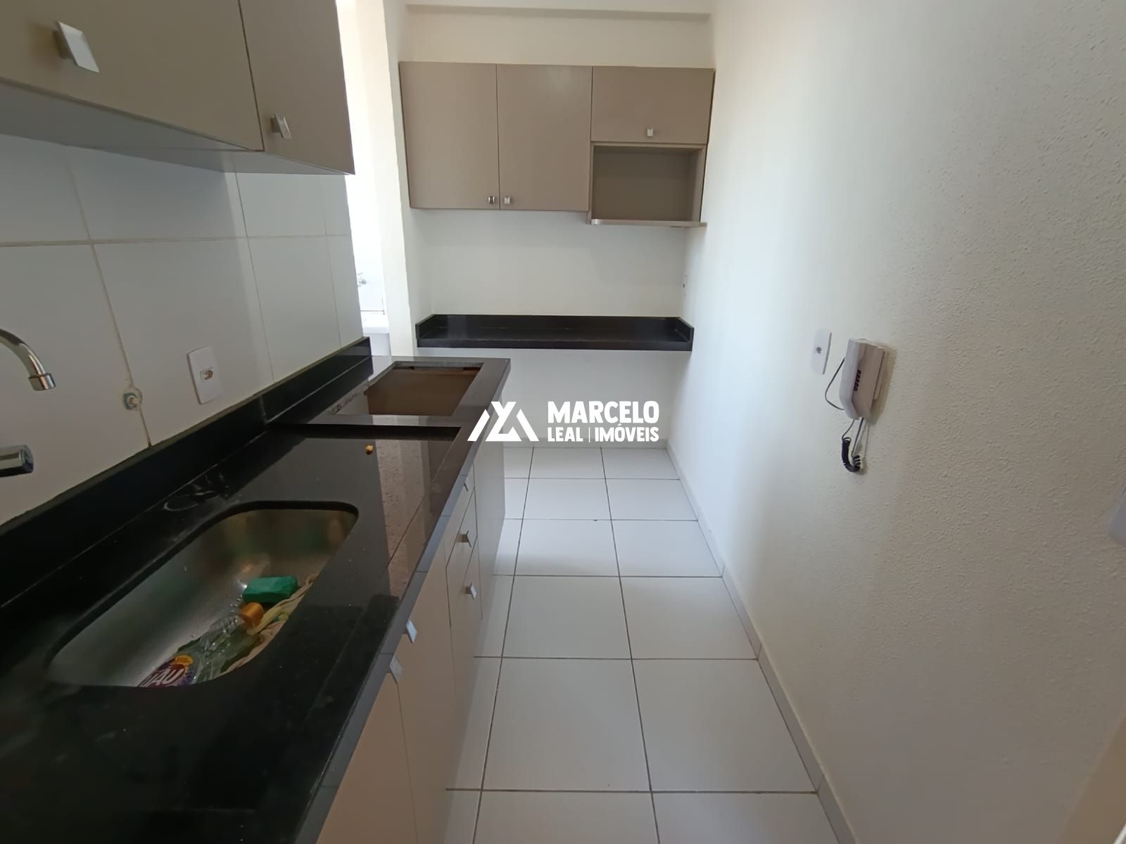 Apartamento para alugar com 2 quartos, 76m² - Foto 21