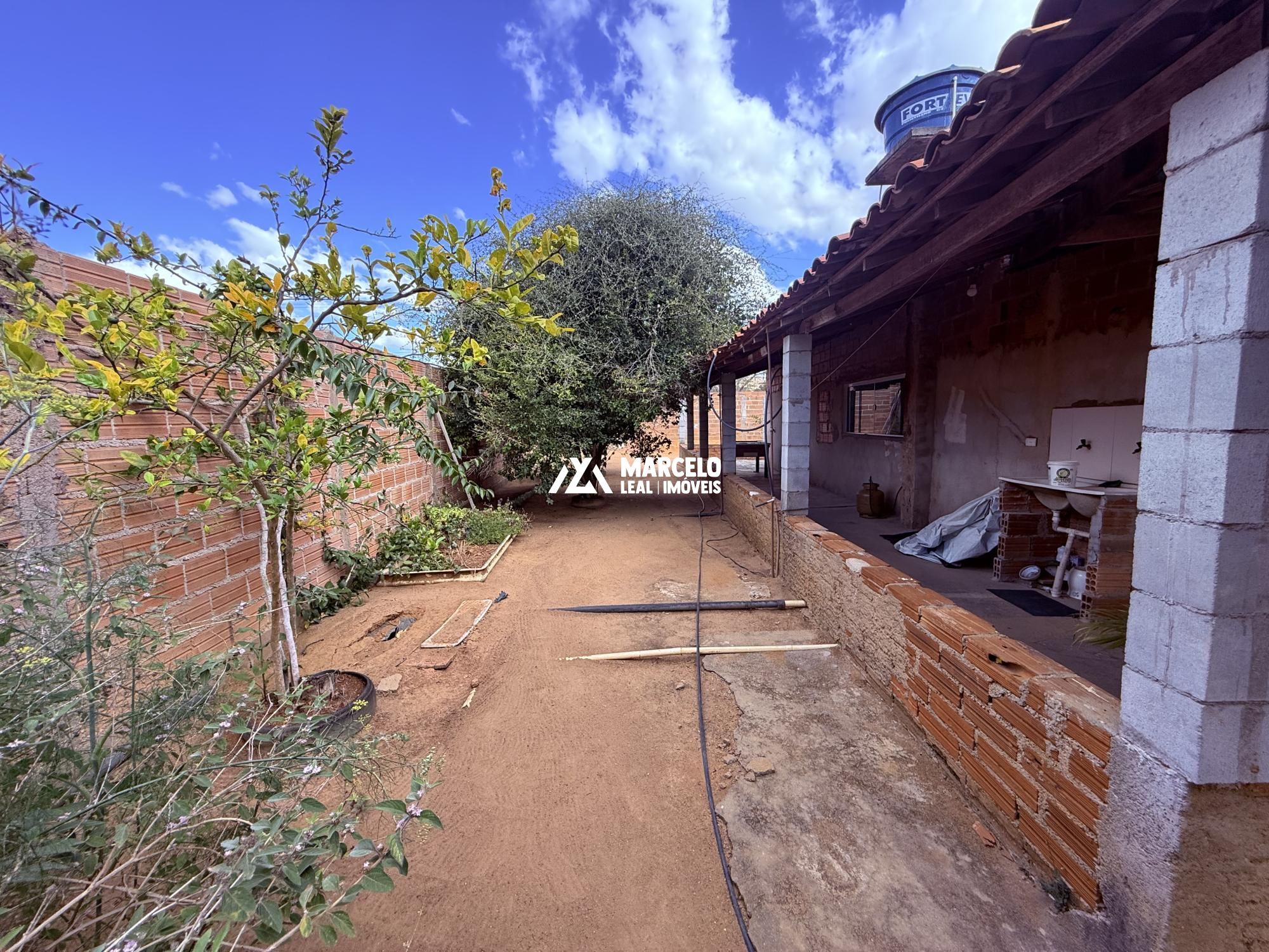 Chácara, 4 quartos, 1000 m² - Foto 8