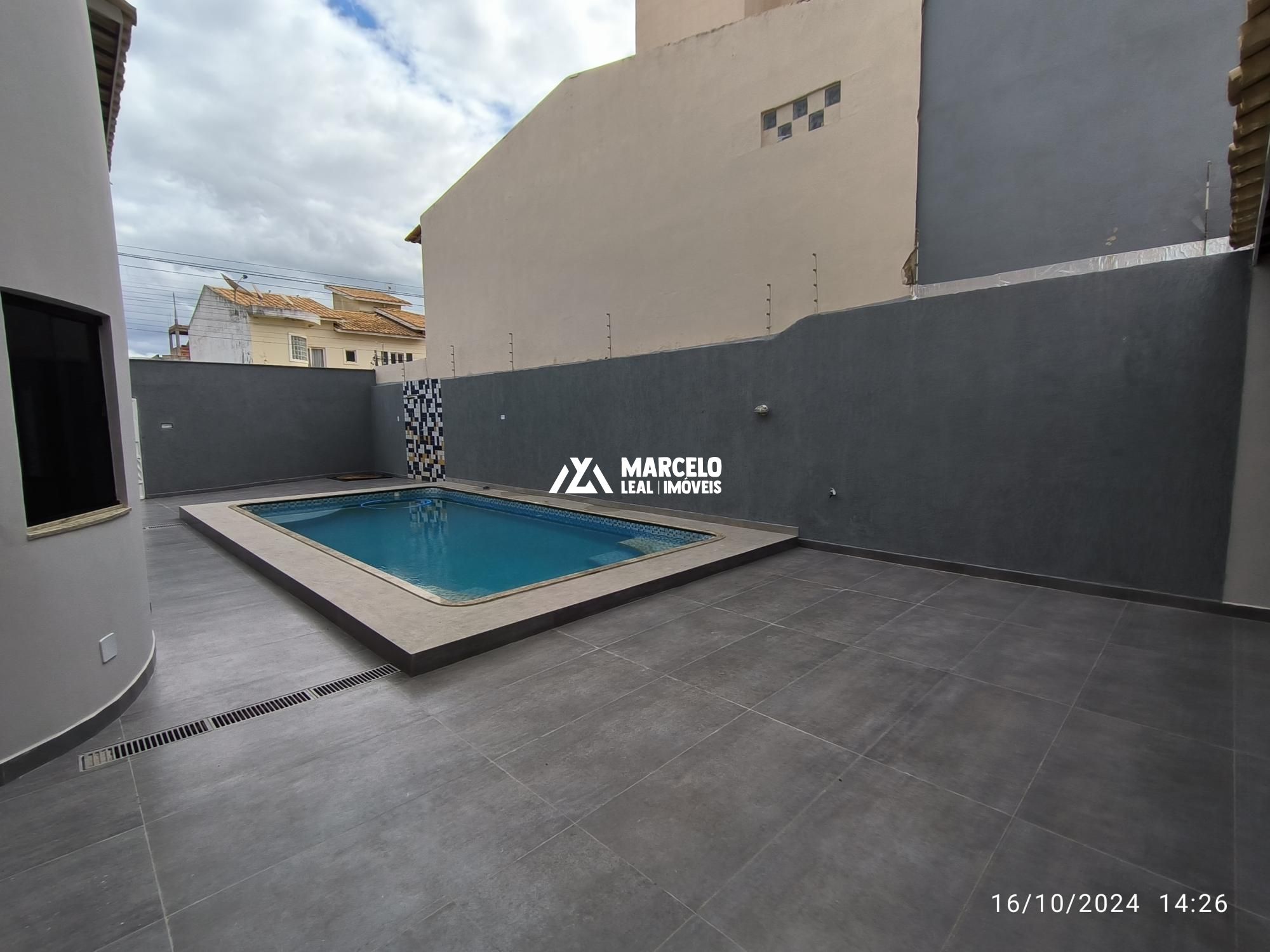 Casa à venda com 4 quartos, 279m² - Foto 5