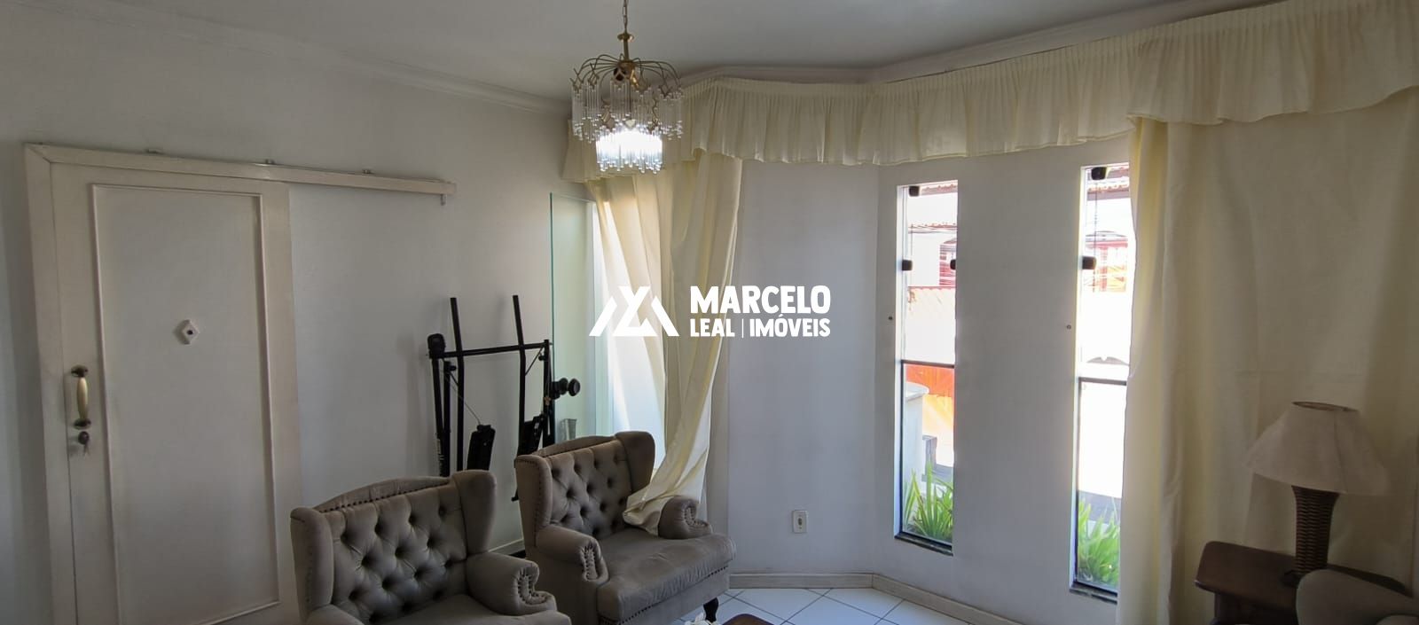 Apartamento à venda com 3 quartos, 79m² - Foto 1