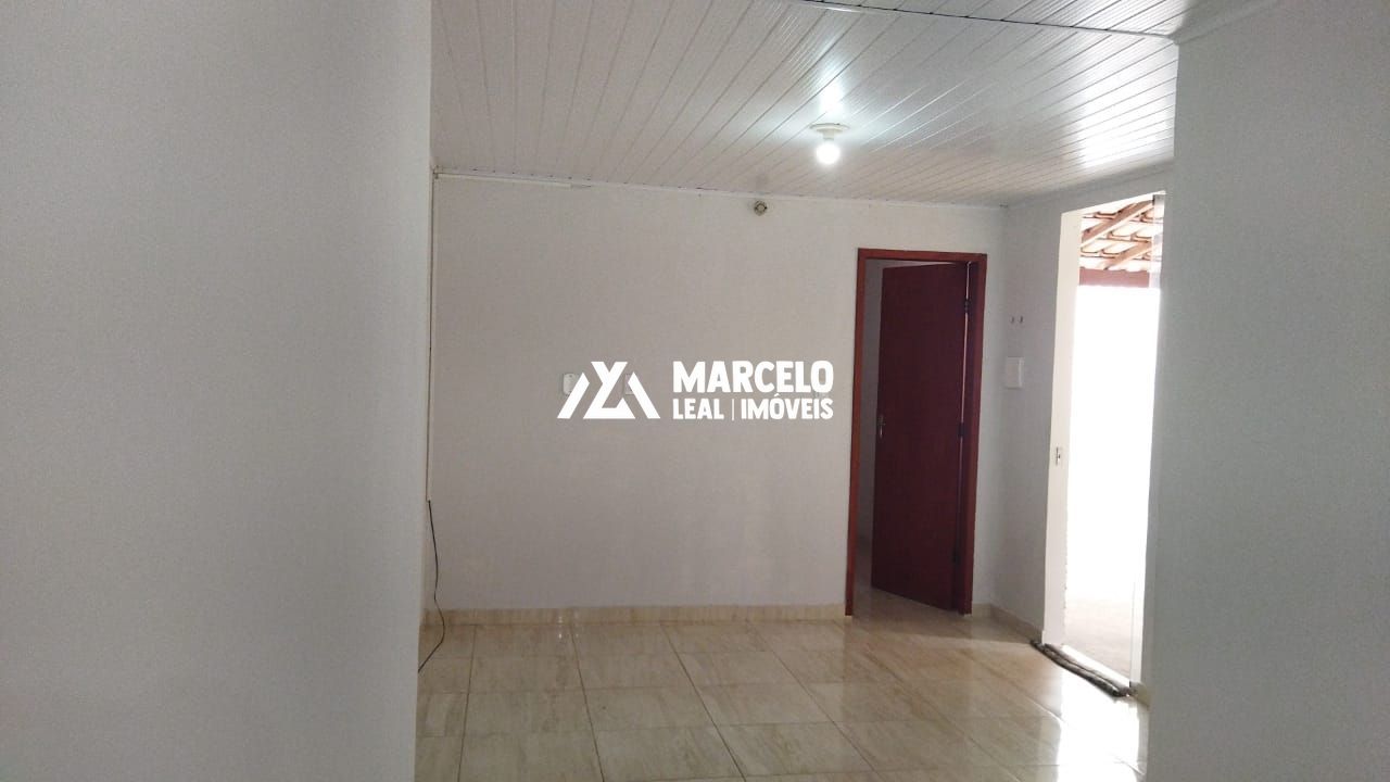 Casa à venda com 3 quartos, 85m² - Foto 6