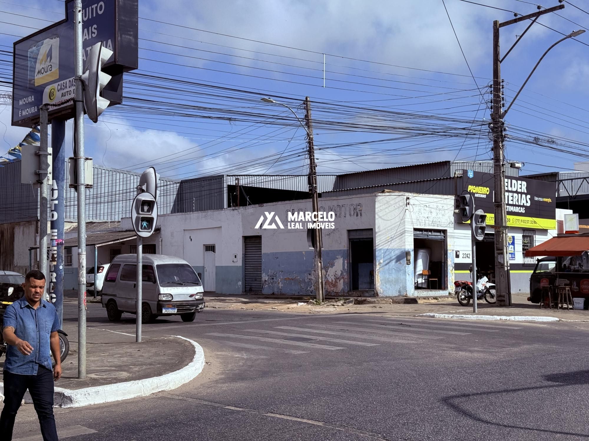 Prédio Inteiro, 300 m² - Foto 1