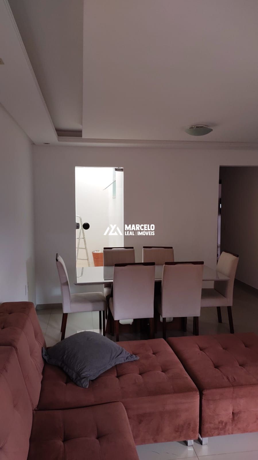 Casa à venda com 3 quartos, 150m² - Foto 14