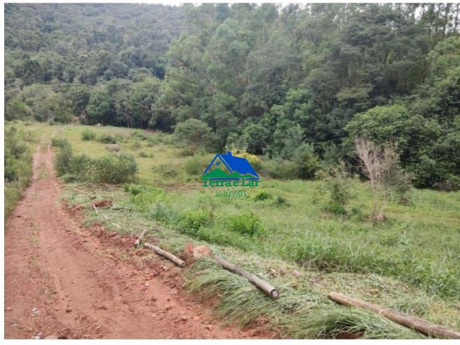 Terreno comercial à venda  no Zona Rural - Aiuruoca, MG. Imóveis