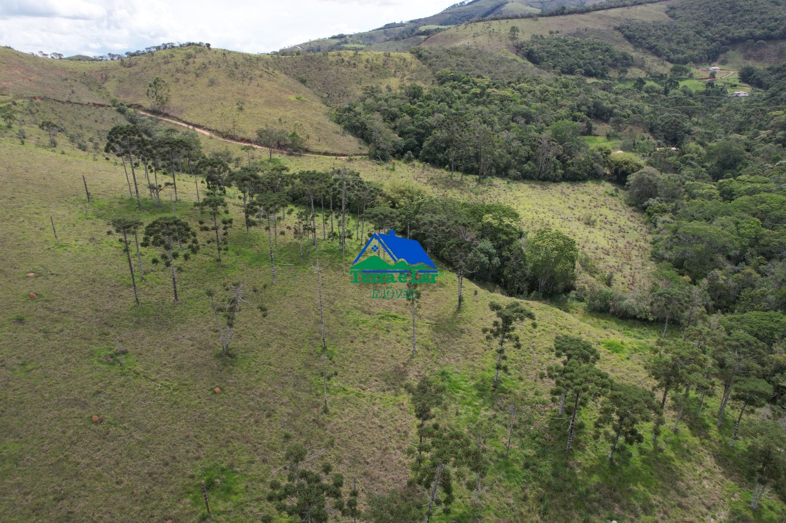 Fazenda/sítio/chácara/haras à venda, 570.000 m² por R$ 850.000,00 Fazenda/sítio/chácara/haras à venda, 570.000 m² por R$ 850.000,00