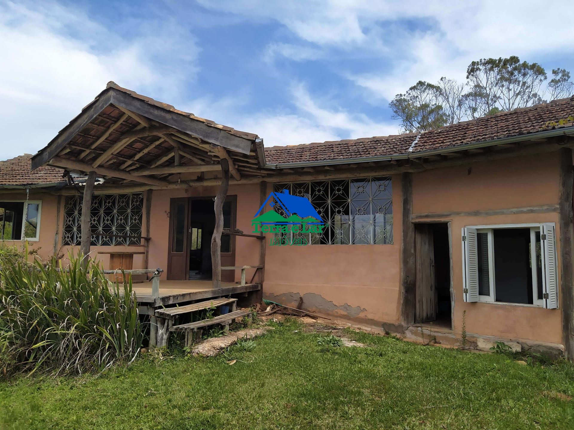 Casa à venda  no Zona Rural - Aiuruoca, MG. Imóveis